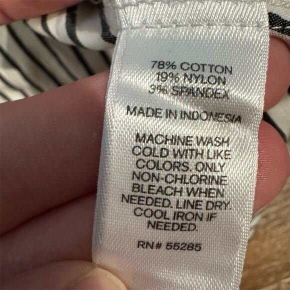 Express Ultimate Essential Black White Striped Button-Down Shirt S Office READ - Picture 5 of 9